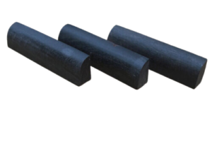 oud_nut_black_three_image